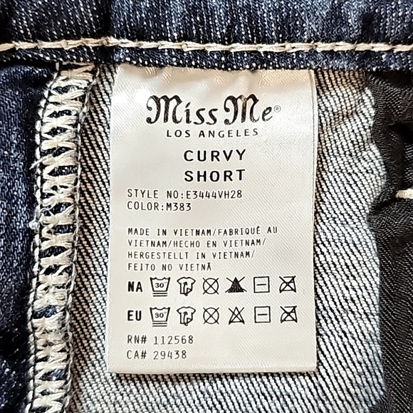 Miss Me LA Curvy Shorts. Women's Size: Waist 27x02.5 Inseam. - Picture 8 of 11